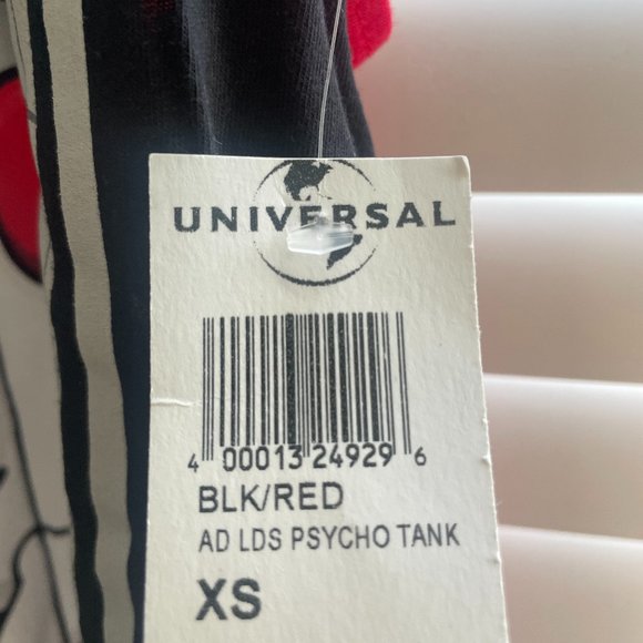 Universal Studios Hello Kitty Psycho Bates Motel Tank Top XS - NWT - Picture 4 of 4